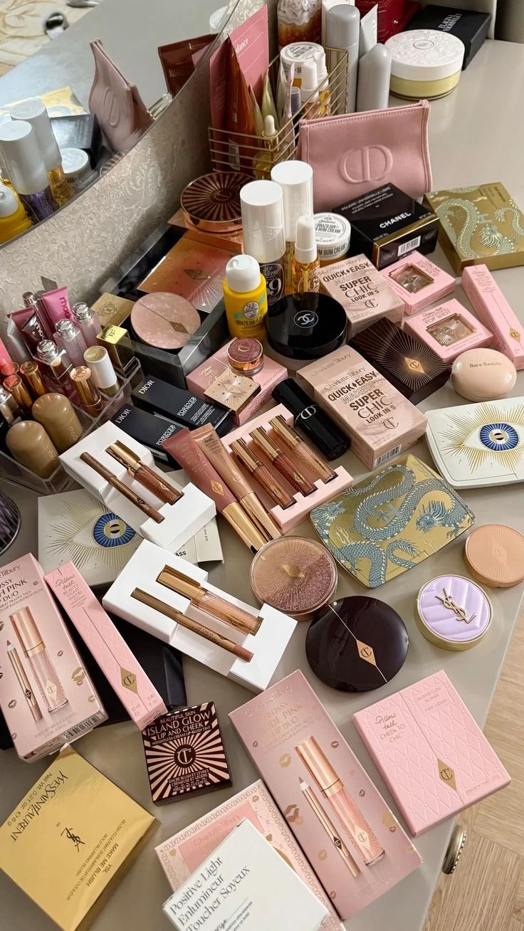 The Reseller's Complete Guide to Buying Wholesale Makeup: What to Look for in a Trusted Supplier