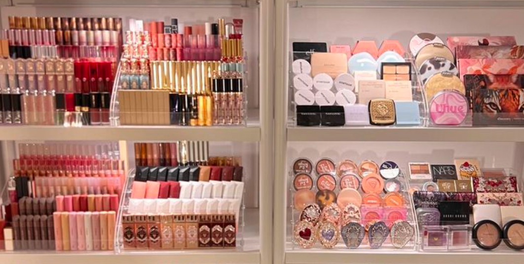 How to Start (and Scale) a Profitable Beauty Reselling Business with Wholesale Cosmetics
