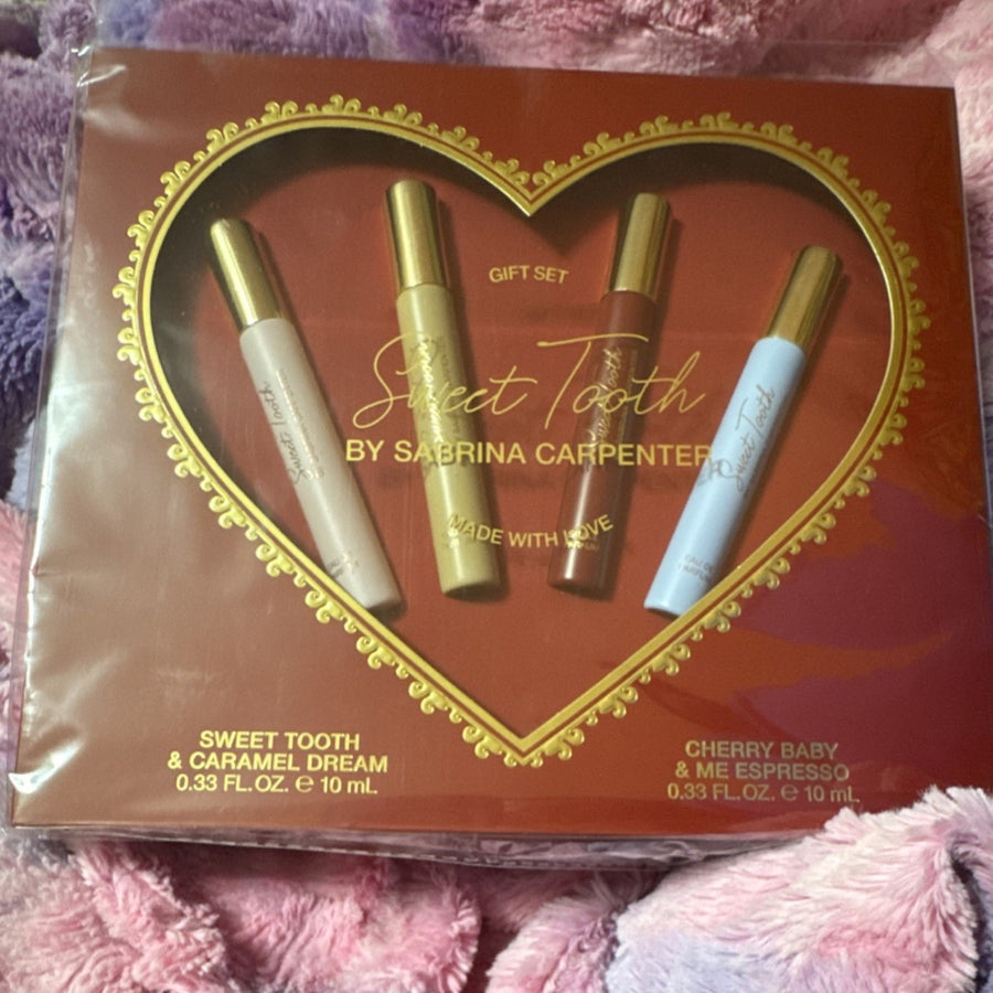 Sabrina Carpenter Sweet Tooth Travel Gift Set (0.33 oz x 4)